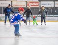 Ausflugsziel: Spass für die ganze Familie - Eislaufen im Eisstadion Ritten Arena