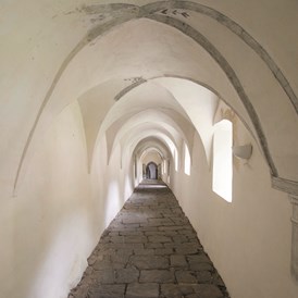 Ausflugsziel: Kreuzgang - Kartäuserkloster "Allerengelsberg" - Klosteranlage Karthaus