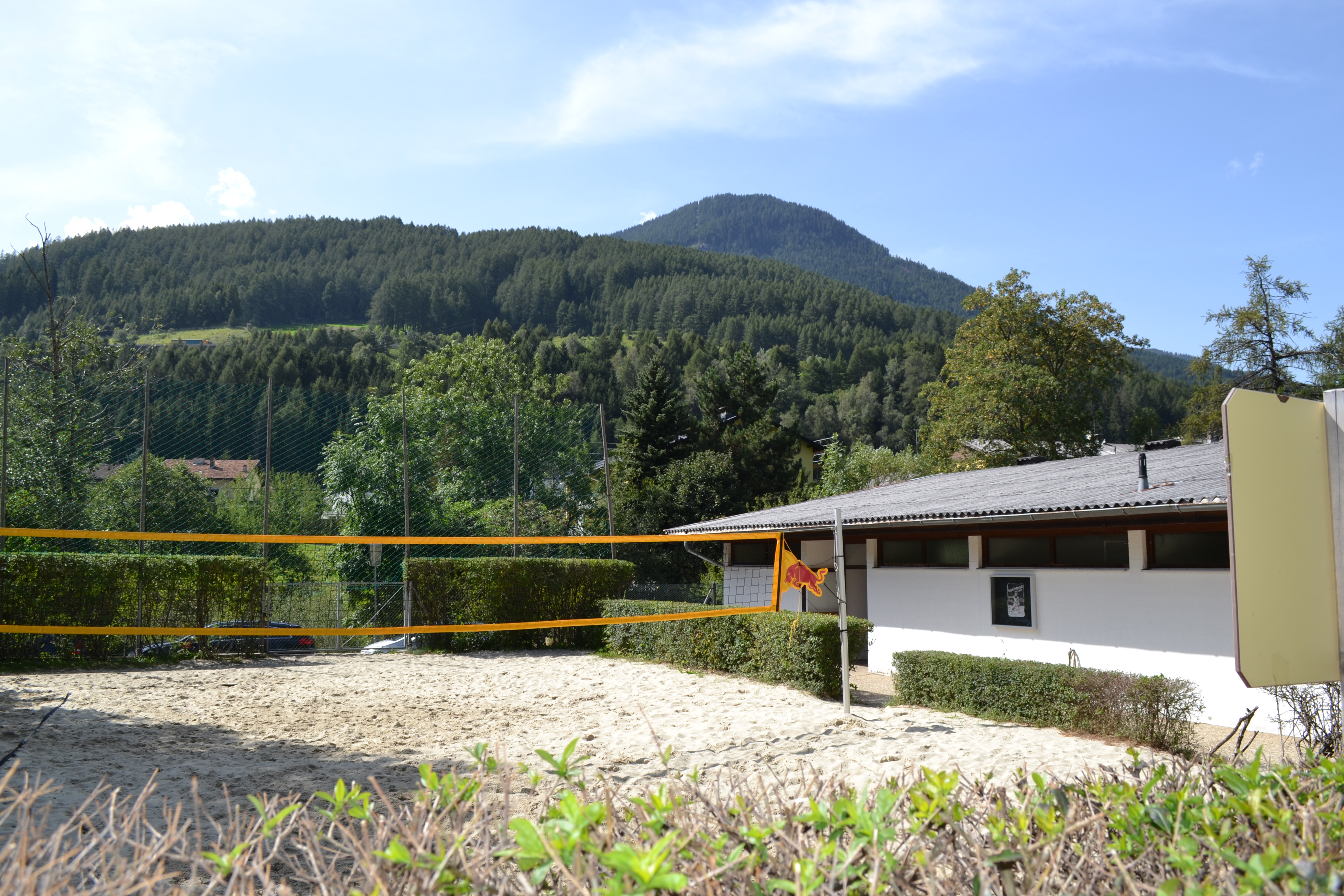 Viaggio con bambini - Kinderwagen: vollständig geeignet - Natz-Schabs Natz - Volleyballplatz - Freibad Steinach a. Br. 
