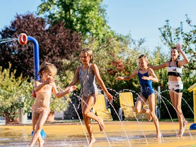 Ausflugsziel: Wasserspaß am Aqua Splash Pad - Allegria Therme Stegersbach