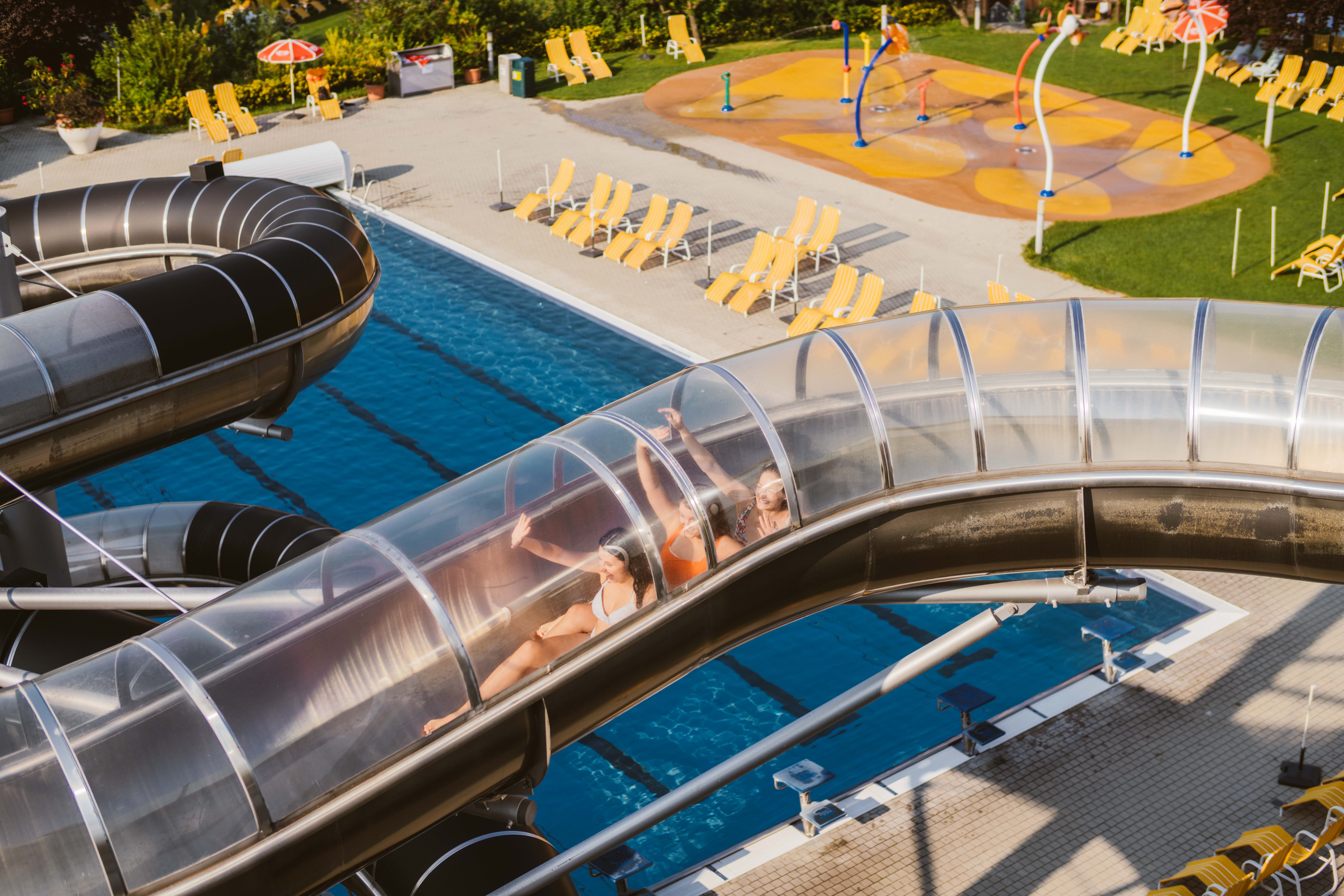 Ausflugsziel: Rutschvergnügen für Große und Klein - Allegria Therme Stegersbach