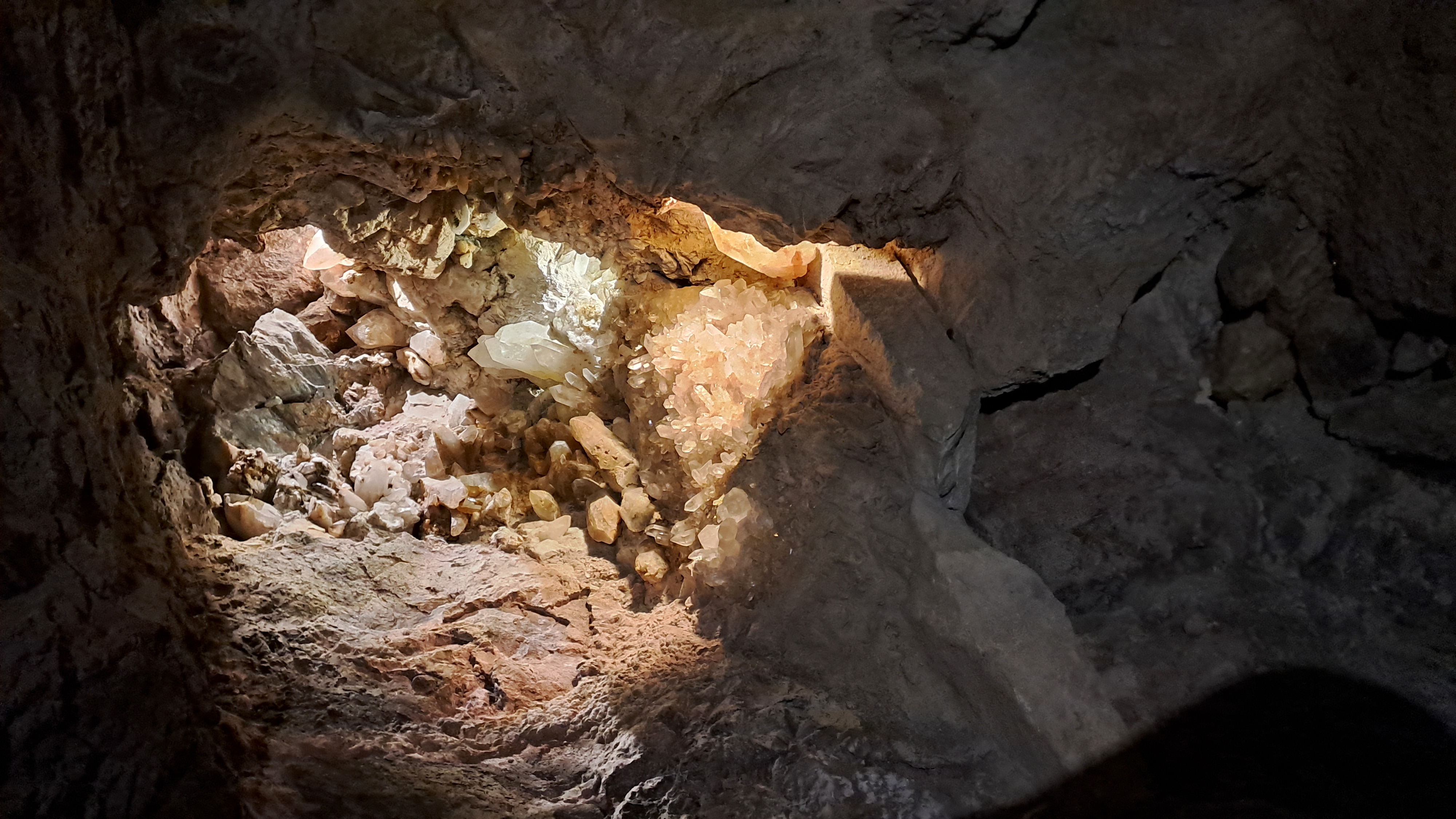 Ausflugsziel: Felsenmuseum Bernstein